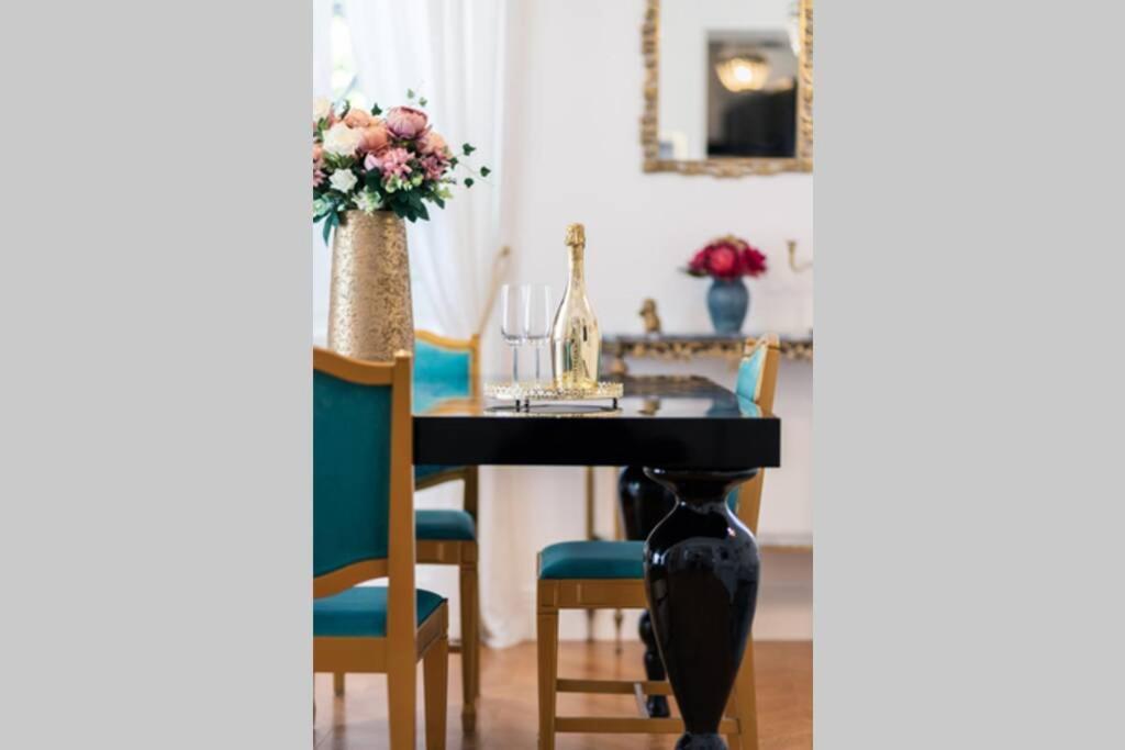 Luxurious Apartment Bella Lux In City Center With Free Parking Included! Split Buitenkant foto